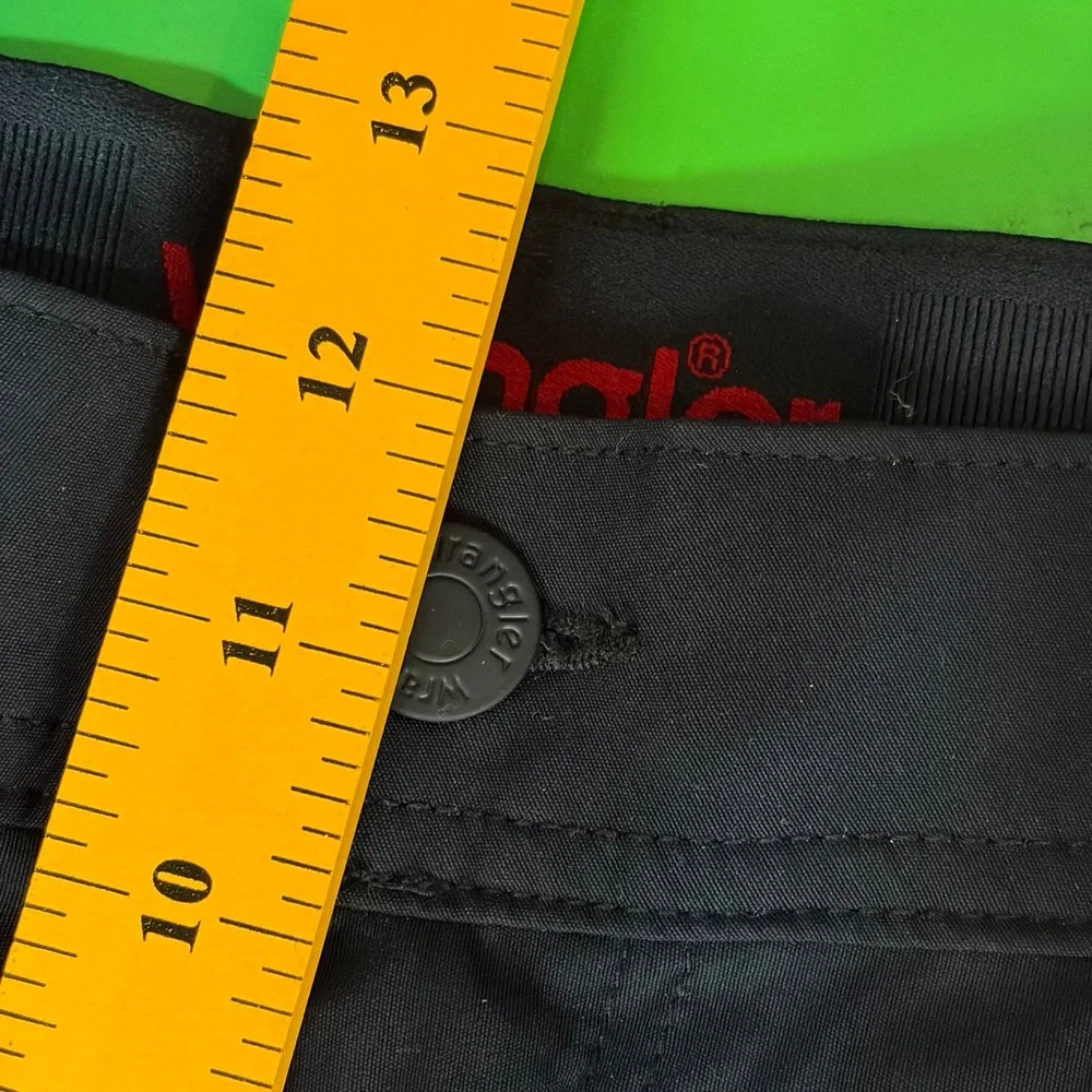 Wrangler Performance Cargo Pants Mens 32x30 Black Tech Utility Outdoor Trousers